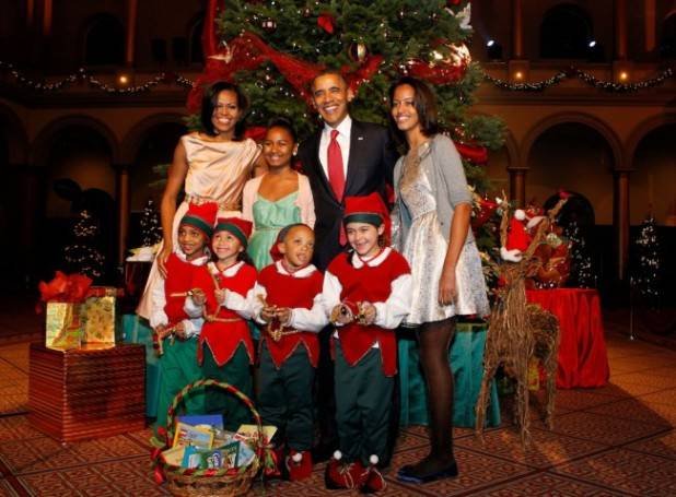 obama-family-christmas