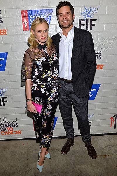 Hollywood Stands Up To Cancer Presented By The Entertainment Industry Foundation And Event Chairs Jim Toth And Reese Witherspoon Benefiting Stand Up To Cancer - Red Carpet