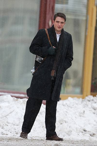 Robert Pattinson and Dane DeHaan film 'Life' in Canada