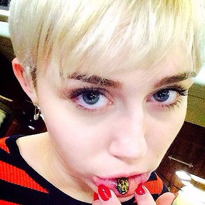 20141503-miley3