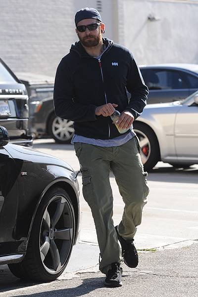 EXCLUSIVE: Bradley Cooper exits gym looking rugged and built