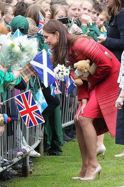 Prince William, Duke of Cambridge and Catherine, Duchess of Cambridge unveil a plaque at Macrosty Park in Crieff Featuring: Catherine,Duchess of Cambridge,Kate Middleton Where: Perth, United Kingdom When: 28 May 2014 Credit: WENN.com