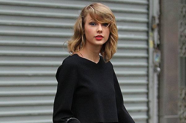 Taylor Swift leaves the gym on Friday afternoon in NYC