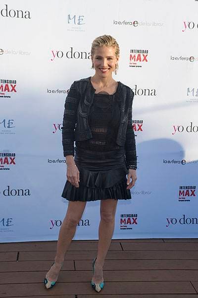 Actress Elsa Pataky has attended the launch party for her yoga book in Madrid
