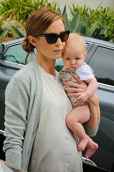 First Candid Photos Of Emily Blunt And John Krasinski's Baby Daughter Hazel