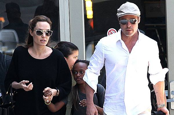 Brad Pitt and Angelina Jolie Arrive in Los Angeles
