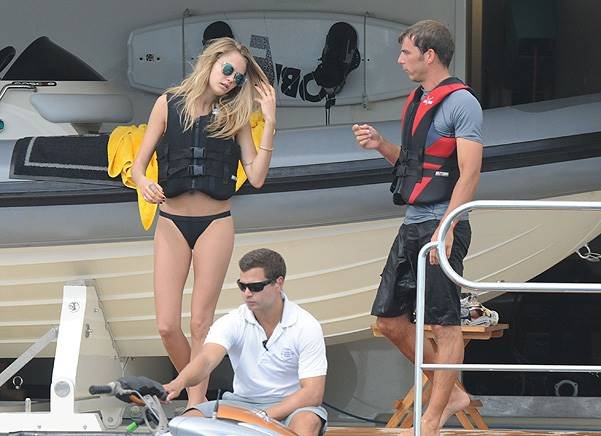 Selena Gomez and Cara Delevingne spend time parasailing, riding jet skis and relaxing on a yacht while on holiday together in Saint-Tropez Featuring: Cara Delevingne Where: Saint-Tropez, France When: 22 Jul 2014 Credit: SIPA/WENN.com **Only available fo