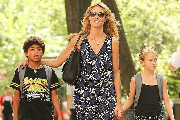 Heidi Klum spotted smiling as holding hands with daughter Leni and son Henry, after visiting Central Park Zoo in New York City