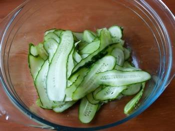 pickled-cucumbers-1