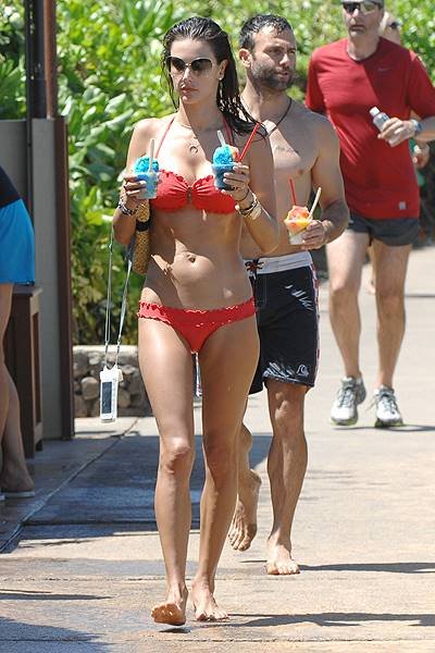 Alessandra Ambrosio Bikini's in Hawaii again