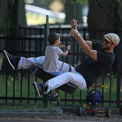 Tom Brady and Gisele Bundchen spending time with all their kids at the playground in Boston, MA