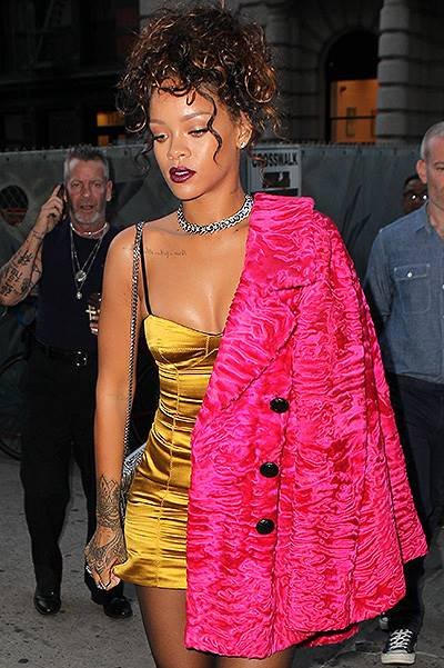 Rihanna dresses up for dinner