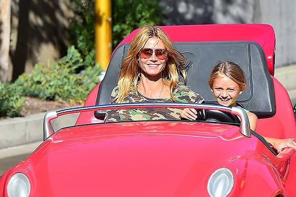 Heidi Klum spends the day at Disneyland with her boyfriend Vito Schnabel and her kids