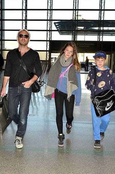 Jude Law Departs With Kids