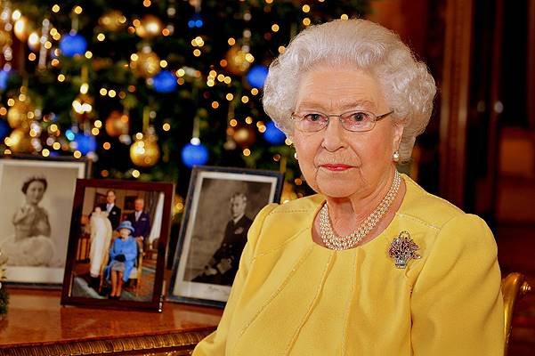 Queen Elizabeth II's 2013 Christmas Broadcast At Buckingham Palace