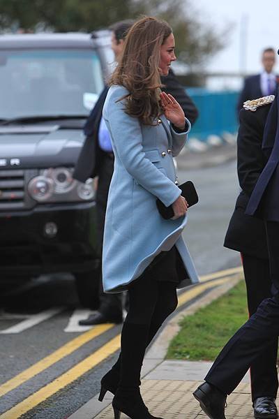 The Duke and Duchess of Cambridge visit the Pembroke Refinery in Hundleton, Wales Featuring: Kate Middleton, Catherine Duchess of Cambridge Where: Hundleton, United Kingdom When: 08 Nov 2014 Credit: WENN.com
