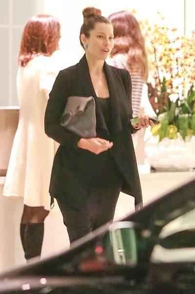 *EXCLUSIVE* A beaming Jessica Biel steps out for a meeting after news that she's pregnant **WEB EMBARGO UNTIL 11:30 AM PST 11/07/14** *MUST CALL FOR PRICING*