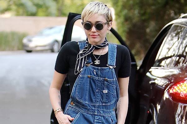 INF - Miley Cyrus wears stockings and overalls