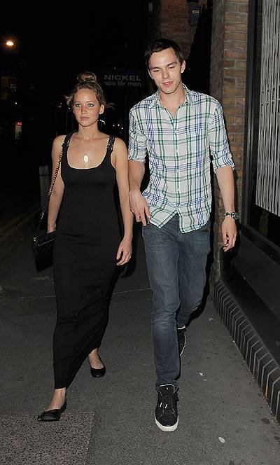 EXCLUSIVE Jennifer Lawrence and boyfriend Nicolas Hoult 'The Hunger Games' star Jennifer Lawrence and boyfriend Nicolas Hoult enjoy a very low key date night in the West End. Having been to the Duke of York theatre to watch a performance of "Posh" the you